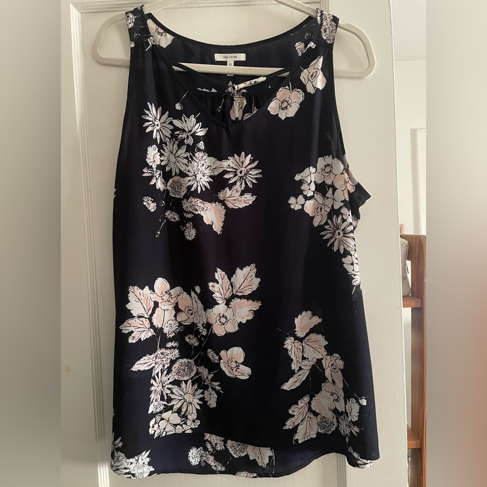 XL Navy Blue Sleeveless V-neck Accent Collar Floral Blouse